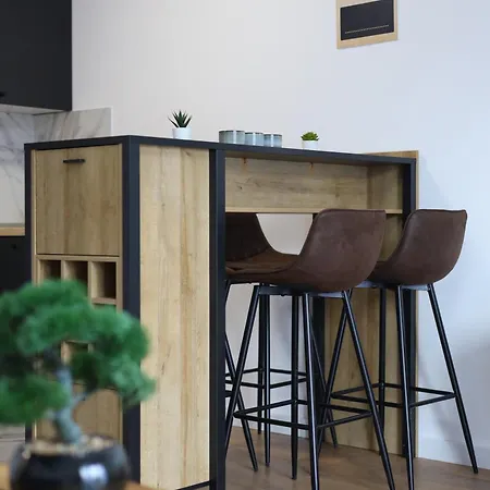 アパート Tesla Sky Ledine