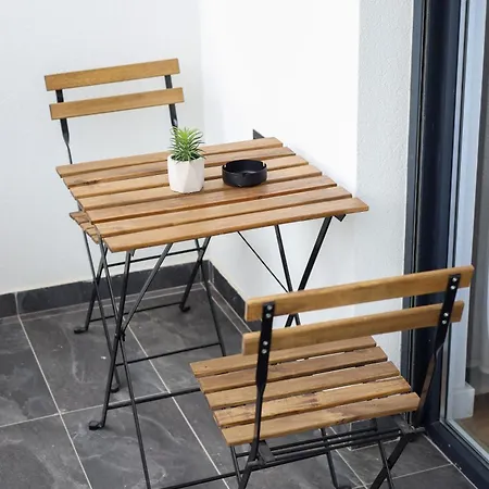 アパート Tesla Sky Ledine