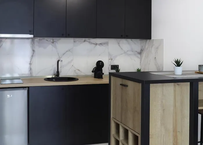 Tesla Sky דירה Ledine